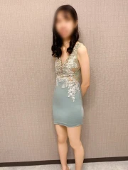 なつな(25)