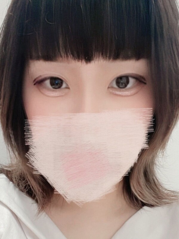 菜々（なな）(18)
