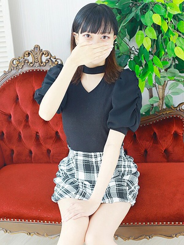 菜々（なな）(20)