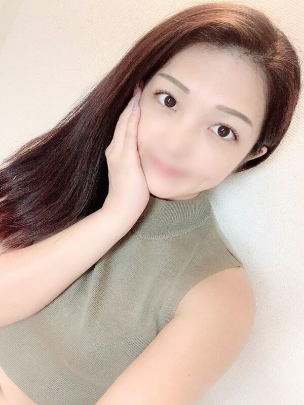 華恋（かれん）(28)