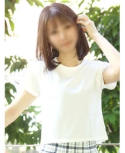 黒咲ゆき(22)