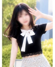 桃瀬るな(21)