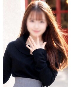 桜井ひな