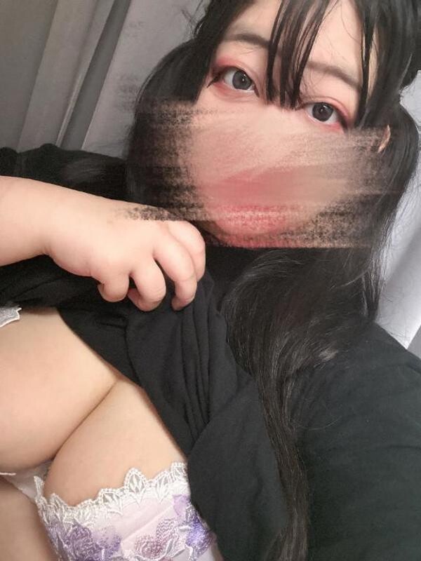 ツインテ超乳♪ろあ