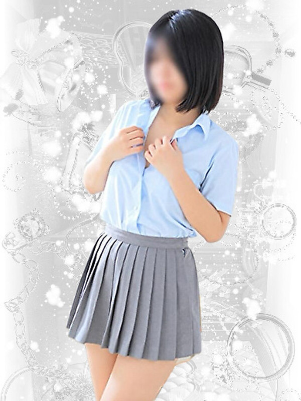 みな(22)