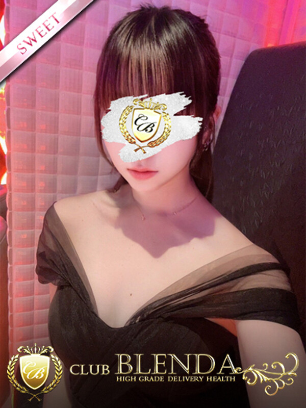 白川りら(25)