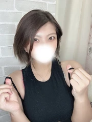 れん(24)