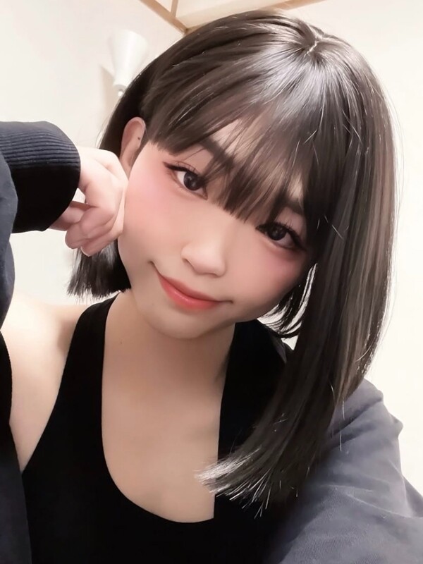 七瀬すず(22)