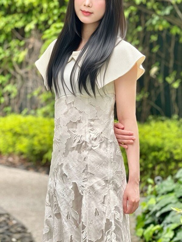 藤枝うたの(34)