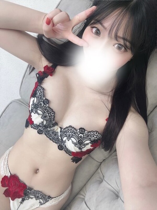 まむ(22)