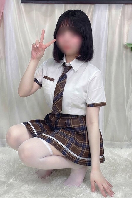 なの