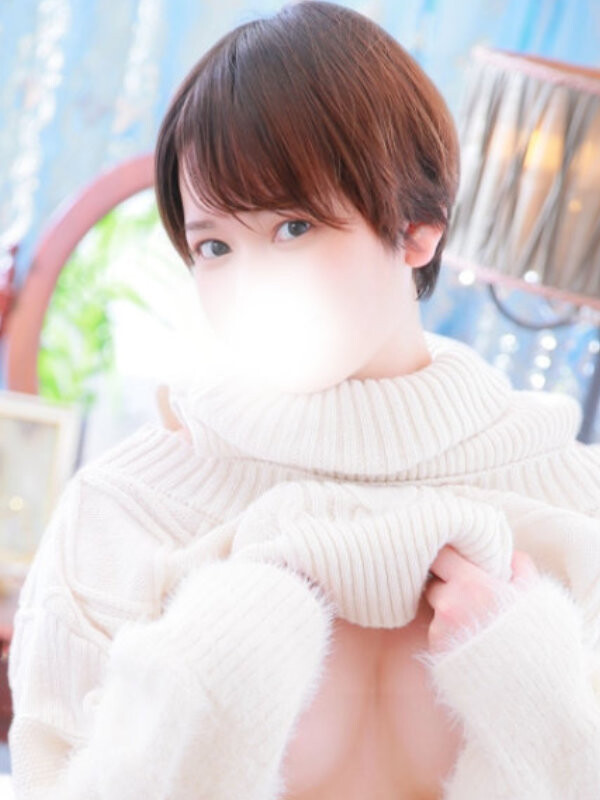 すず(27)