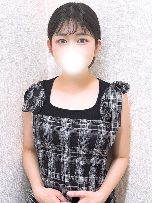 まなつ(25)