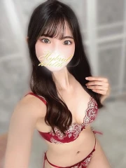 あや(22)