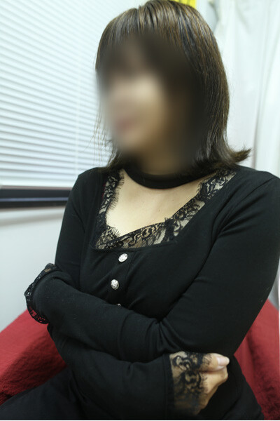紺野みさ(45)