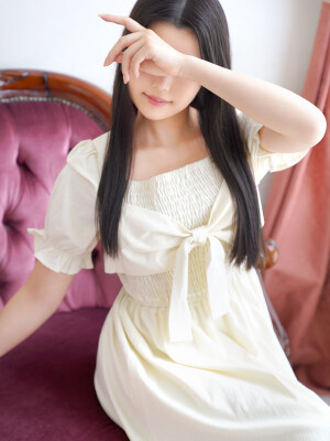 ゆりな(24)