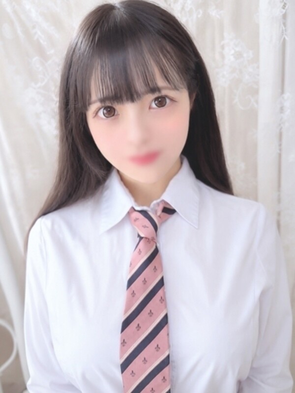 みう(18)