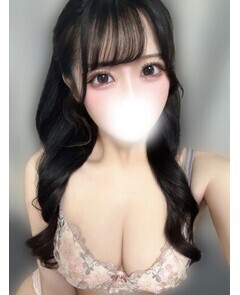 貴崎みやび(20)