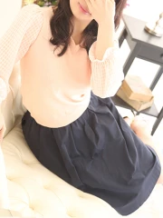 有賀　百合子(36)