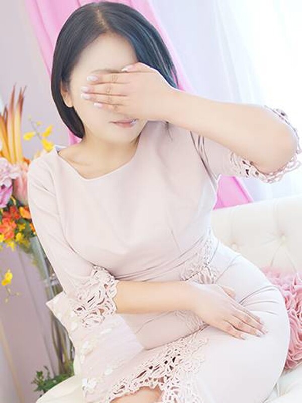 瀬名　麻衣子(37)