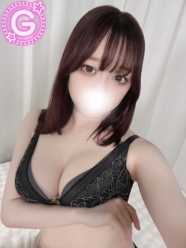 みさ(20)