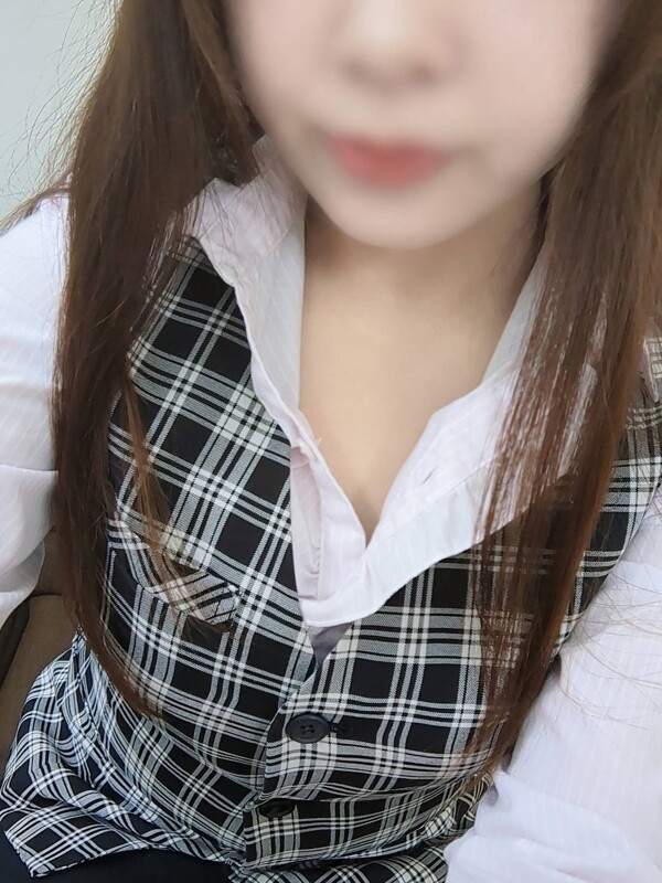 星乃　あいり(24)