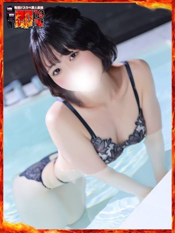 しおん(32)