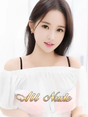 オールヌード モモ