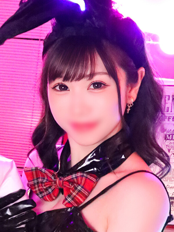 シャロン(22)