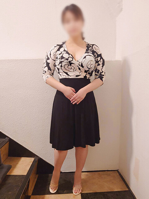 さとみ