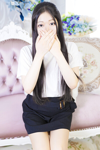 みお(23)