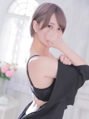 入江かりな(23)