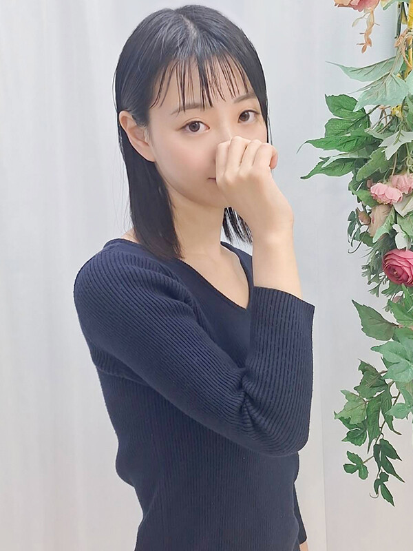 日向いおり(18)