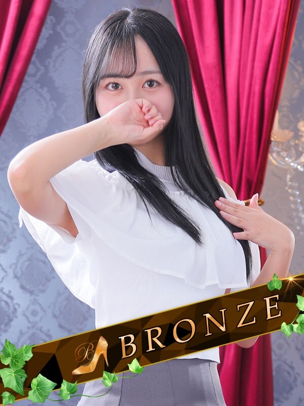 吉岡むぎ(20)