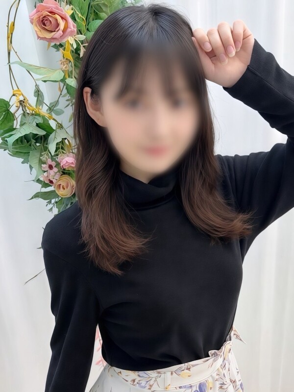 春野しずか(25)