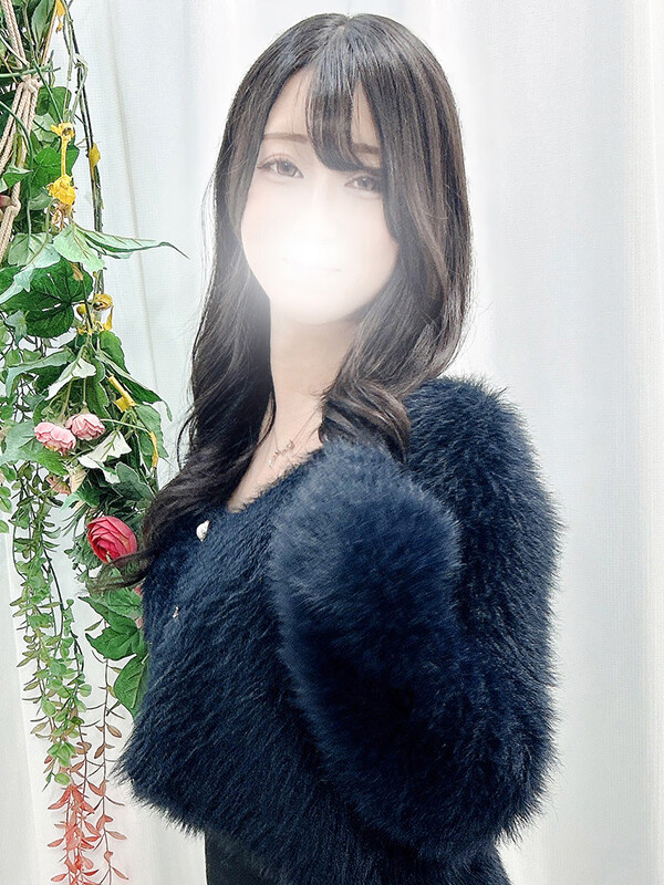 石橋ふゆな(21)