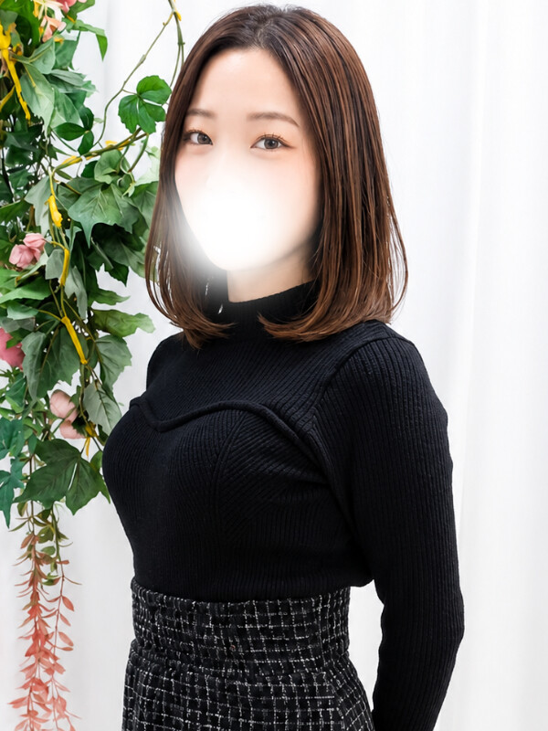 武内まりな(26)