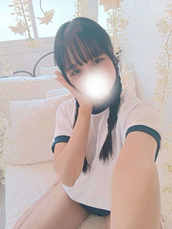 さとみ(21)