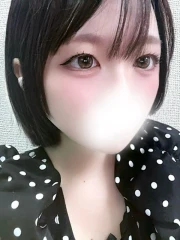 れみ(18)