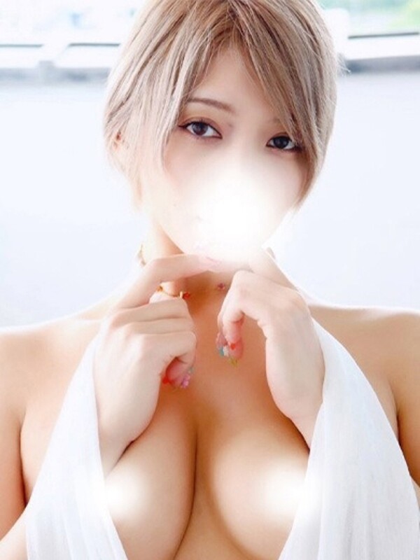 綿矢くれあ(26)