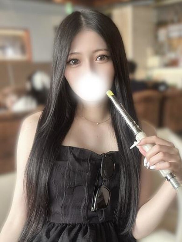 桃田さな(18)