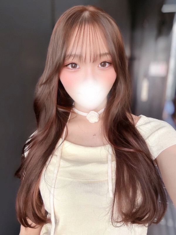 石塚あまね(19)