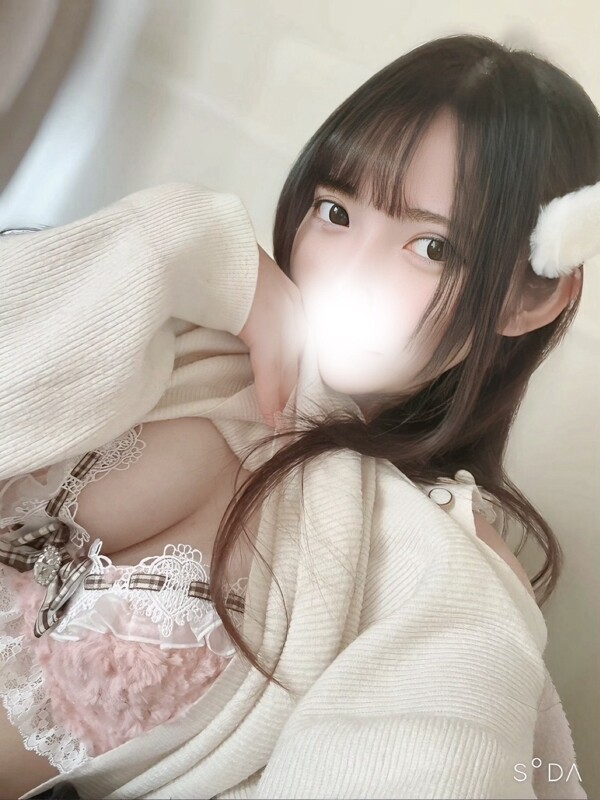 一色あやせ(23)