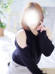 めい(36)