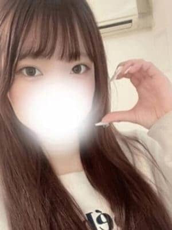 りな(22)