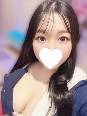 ひな(20)