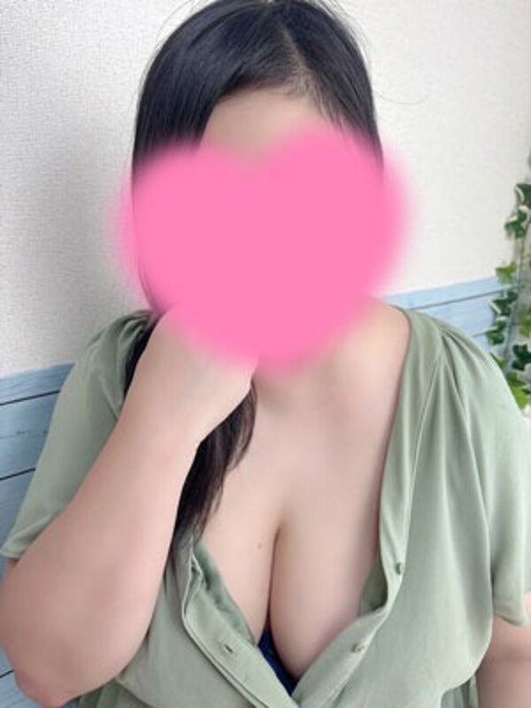 えみな(27)
