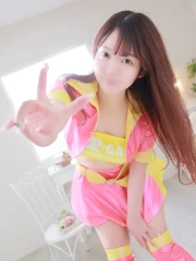 りり(22)