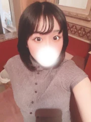 ななみ(21)