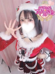 美々野くるみ(23)